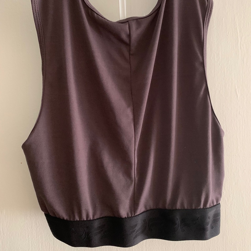 Fabletics Crop - Picture 2 of 3